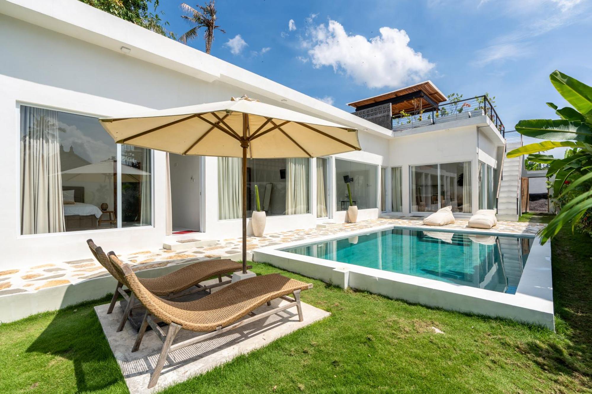 Villa Primarosa - Charming 3Br Villa With Rooftop Munggu Экстерьер фото